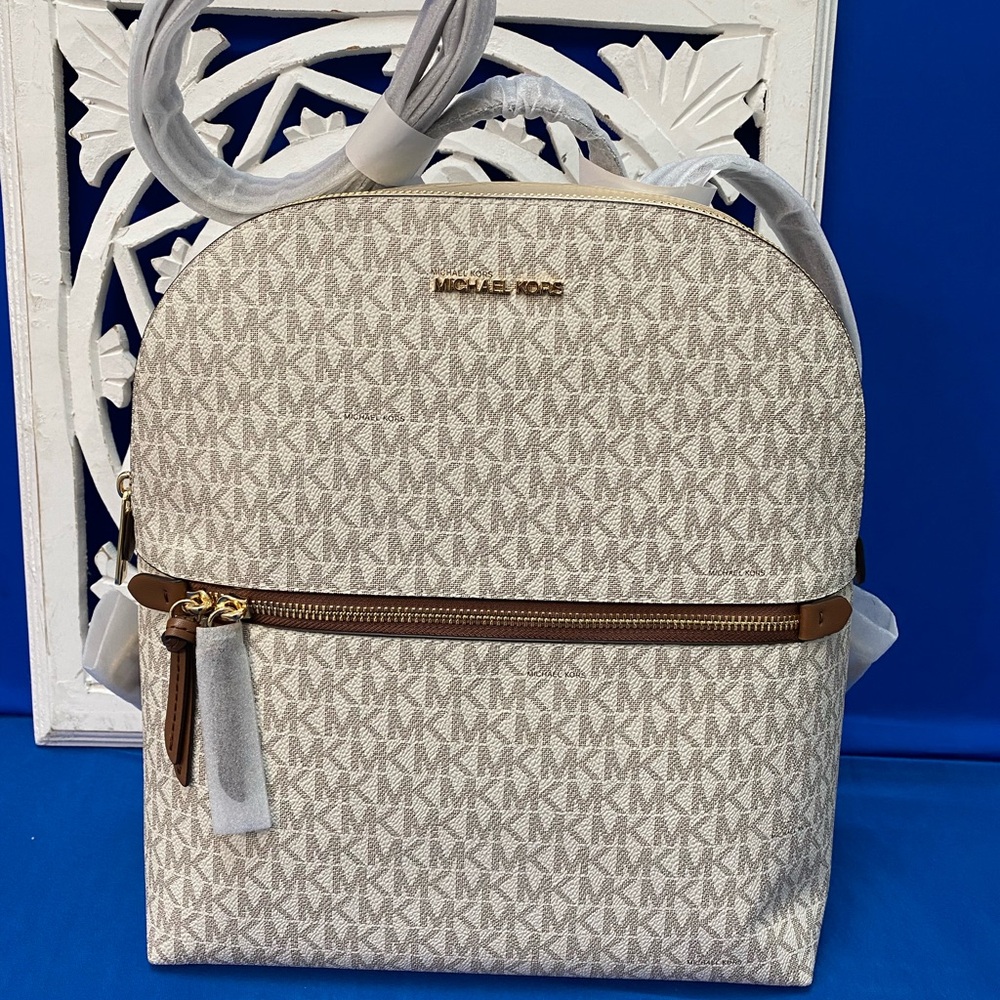 Michael Kors Dallas Signature Med Logo Backback NWT